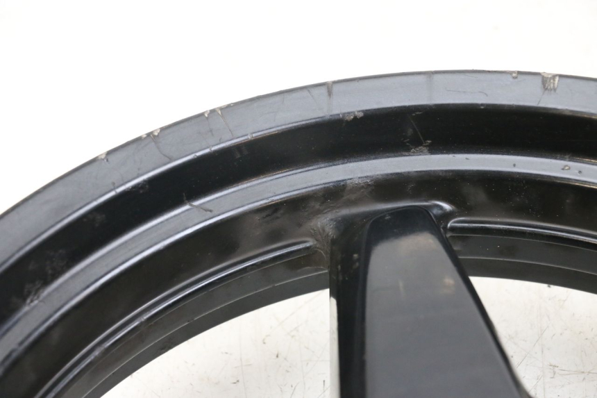 photo de VORDERRADFELGE YAMAHA X-MAX XMAX 250 (2006 - 2009) - Hochauflösende Nahaufnahme