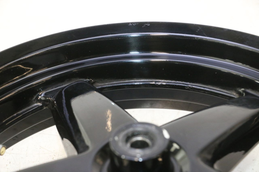 photo de VORDERRADFELGE YAMAHA XMAX X-MAX 125 (2006 - 2009) - Alternative Perspektive
