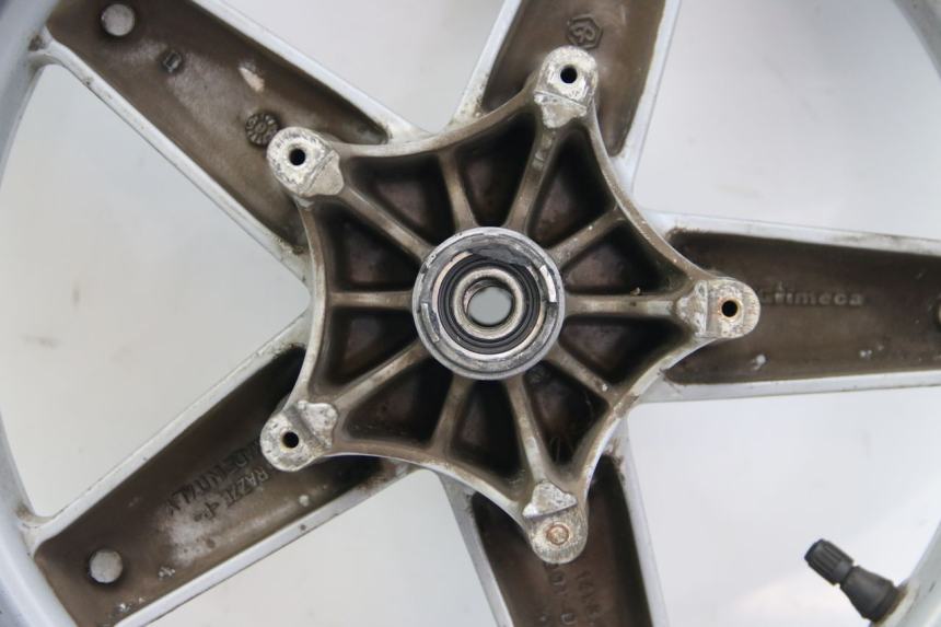 photo de VORDERRADFELGE PIAGGIO X8 125 (2004 - 2007) - Detaillierte Sichtprüfung