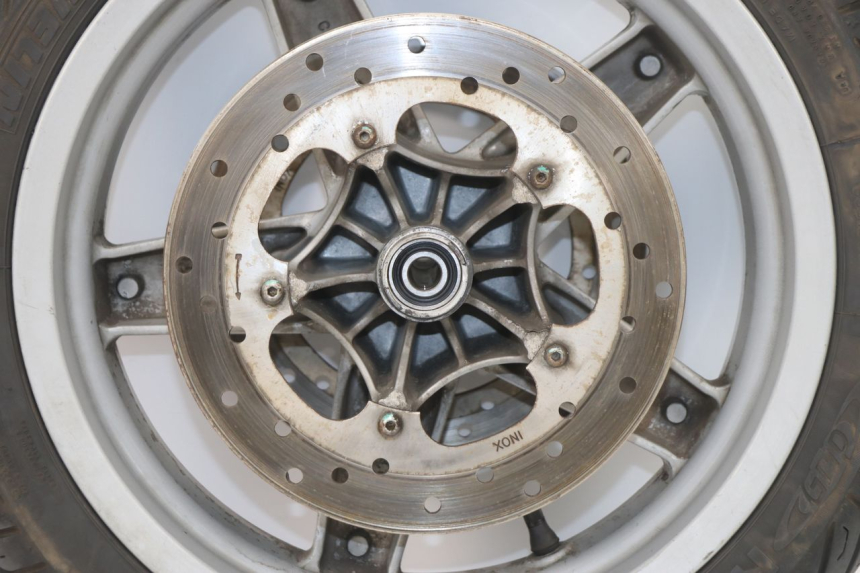 photo de VORDERRADFELGE PIAGGIO X9 EVOLUTION 250 (2003 - 2007) - Charakteristische Merkmale