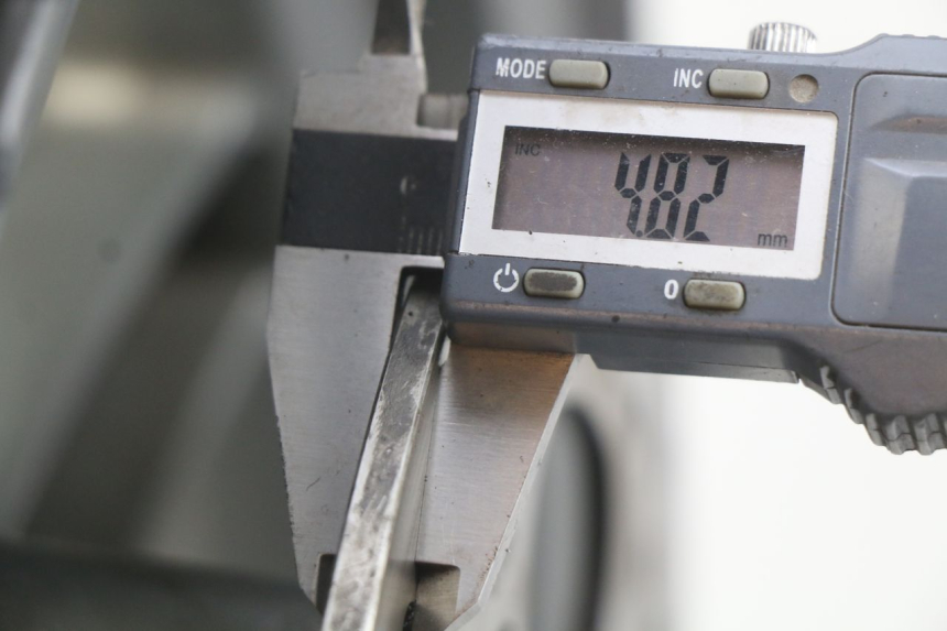 photo de VORDERRADFELGE PIAGGIO XEVO - X EVO 125 (2007 - 2017) - Detailansicht des Bauteils