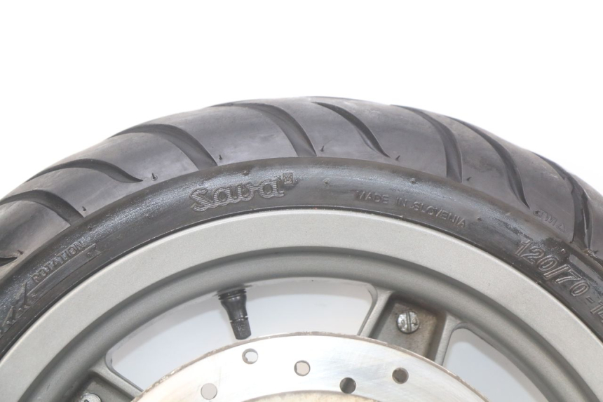 photo de VORDERRADFELGE PIAGGIO XEVO - X EVO 125 (2007 - 2017) - Hochauflösende Nahaufnahme