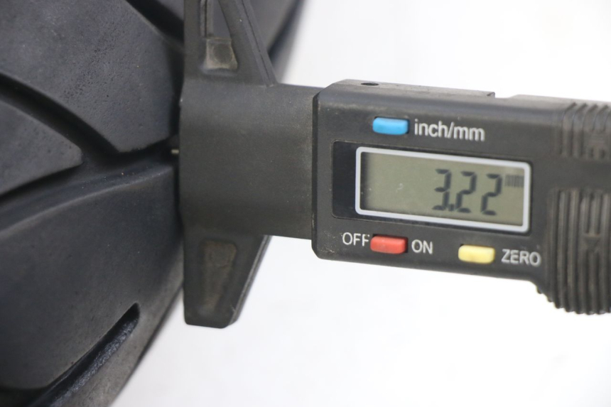 photo de VORDERRAD YAMAHA XJN DIVERSION 600 (2000 - 2003) - Zoom auf Gebrauchszustand