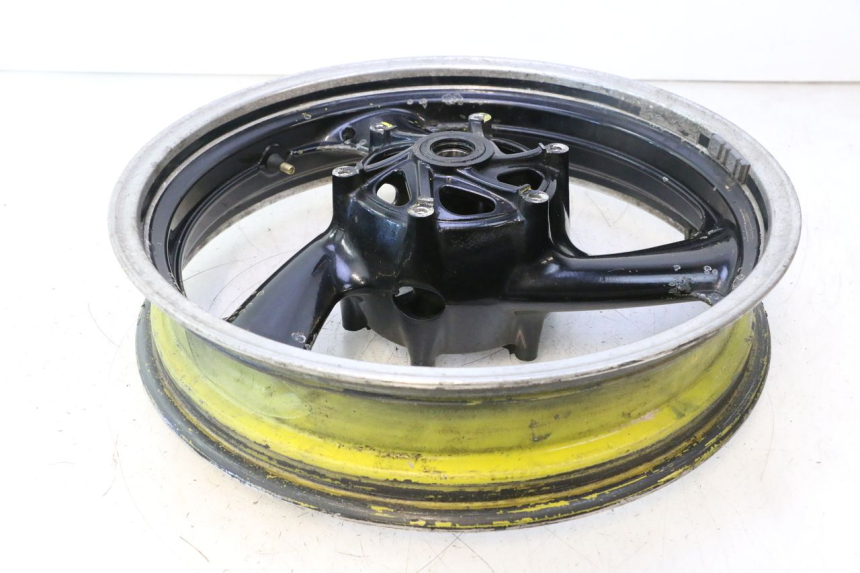 photo de VORDERRADFELGE YAMAHA XJR 1300 (1998 - 2002) - Detailansicht des Bauteils