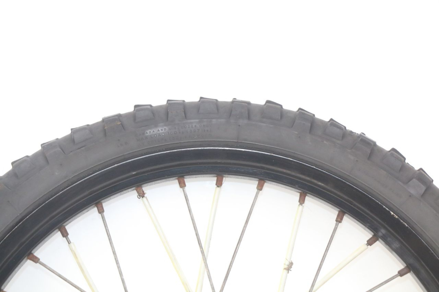 photo de VORDERRAD PEUGEOT XP6 50 (2006 - 2011) - Zoom auf Komponenten