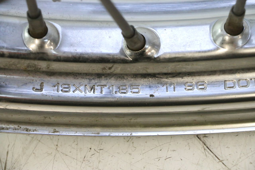 photo de VORDERRADFELGE YAMAHA XV VIRAGO 535 (1988 - 2004) - Details der Befestigungspunkte