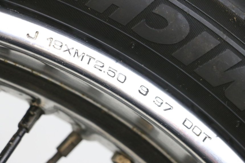 photo de VORDERRADFELGE YAMAHA XVS DRAG STAR DRAGSTAR 650 (1997 - 2007) - Zoom auf Gebrauchszustand