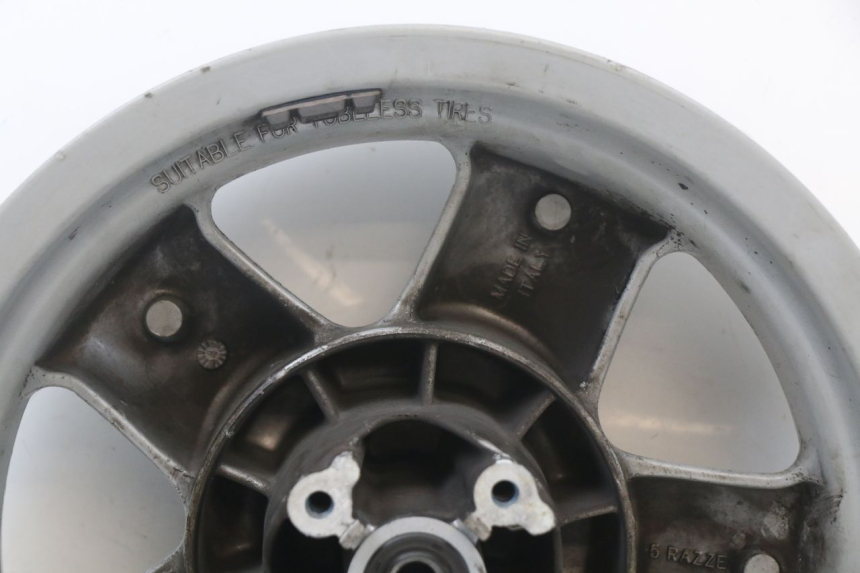 photo de VORDERRADFELGE YAMAHA YP MAJESTY 125 (2002 - 2006) - Details der Befestigungspunkte