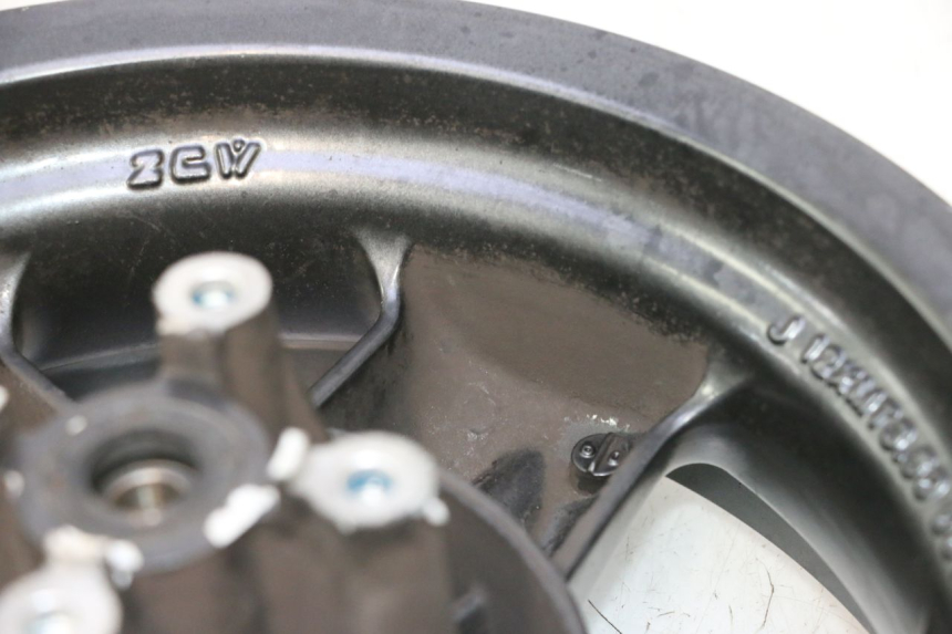 photo de VORDERRADFELGE YAMAHA YP MAJESTY 125 (2007 - 2010) - Kennzeichnungen und Originalreferenzen