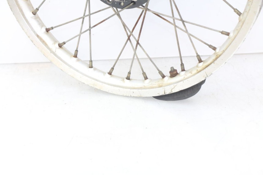 photo de VORDERRADFELGE YAMAHA YZ 80 (1982 - 1983) - Kennzeichnungen und Originalreferenzen