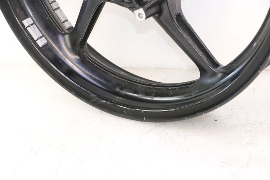 photo de VORDERRADFELGE YAMAHA YZF R6 600 (2008 - 2009) - Details der Befestigungspunkte