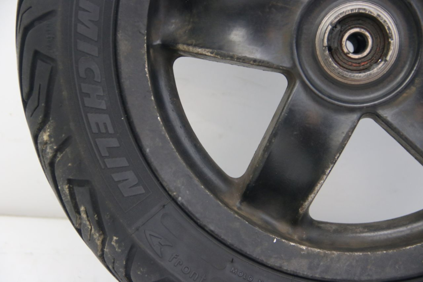 photo de VORDERRADFELGE PIAGGIO ZIP 2T 50 (2009 - 2019) - Technische Nahaufnahme