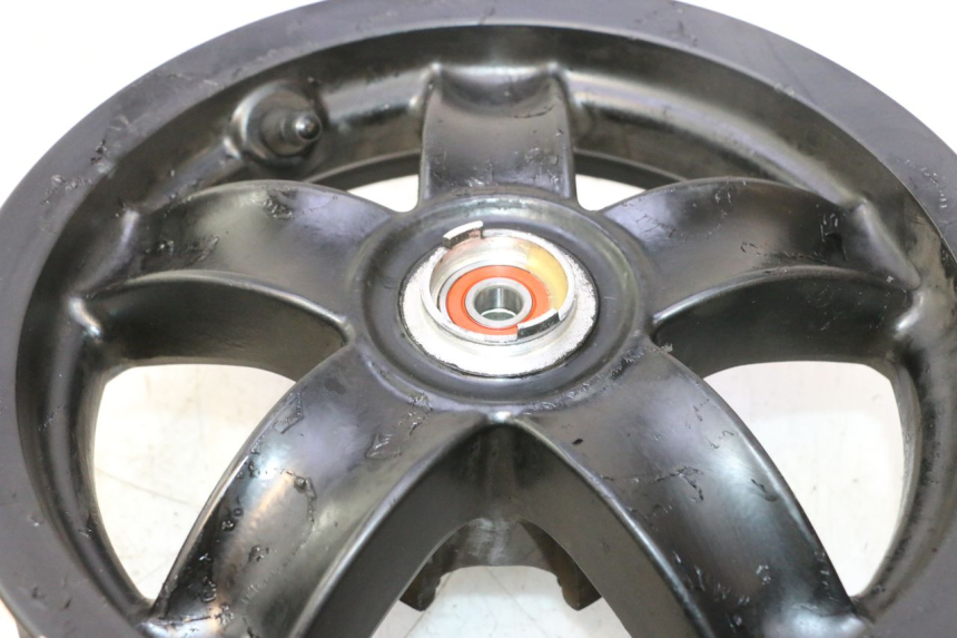 photo de VORDERRADFELGE PIAGGIO ZIP 2T 50 (2009 - 2019) - Alternative Perspektive