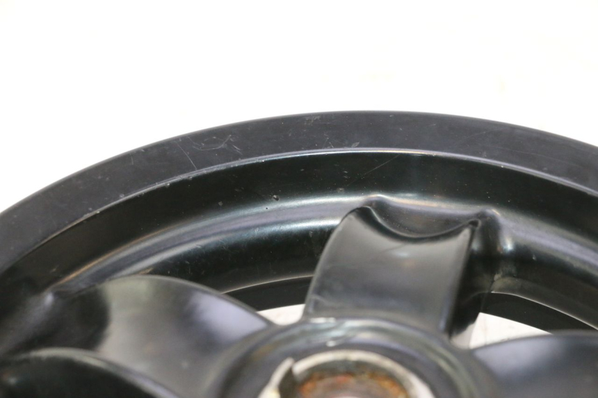 photo de VORDERRADFELGE PIAGGIO ZIP IGET 4T 50 (2021 - 2023) - Zoom auf Komponenten