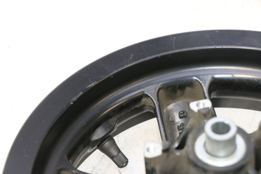 photo de VORDERRADFELGE PIAGGIO ZIP IGET 4T 50 (2021 - 2023) - Kennzeichnungen und Originalreferenzen