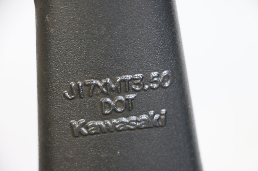 photo de VORDERRADFELGE KAWASAKI ZR 7 750 (1999 - 2004) - Zoom auf Gebrauchszustand