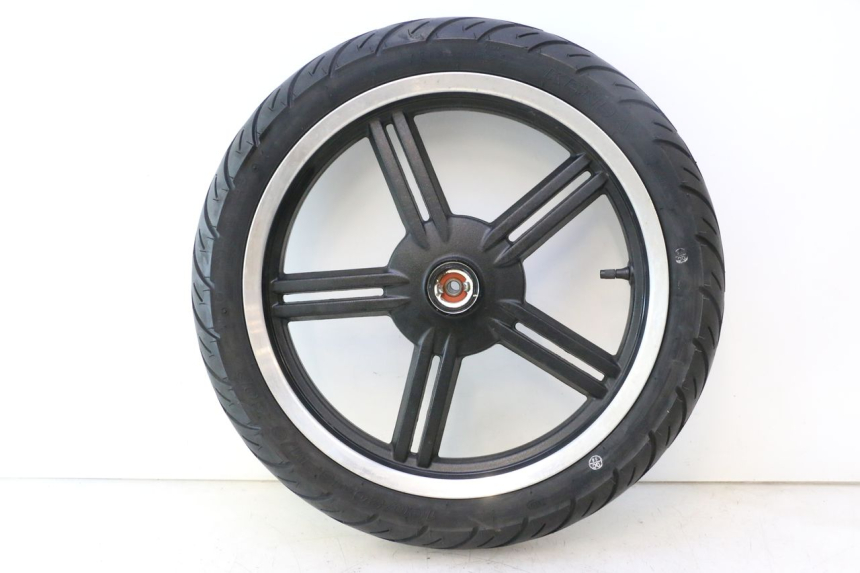 photo de VORDERRADFELGE UND REIFEN KYMCO AGILITY CITY 16P 125 (2015 - 2024) - Hauptansicht