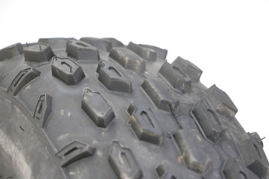 photo de VORDERRADFELGE UND REIFEN ANGELL ENFANT 1 - Technische Nahaufnahme