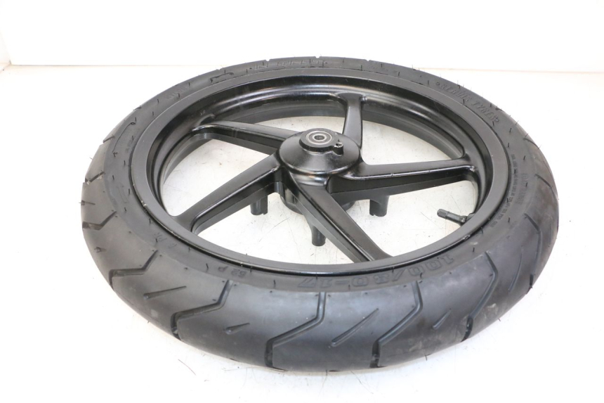 photo de VORDERRADFELGE UND REIFEN APRILIA RS 50 (1999 - 2005) - Technische Nahaufnahme