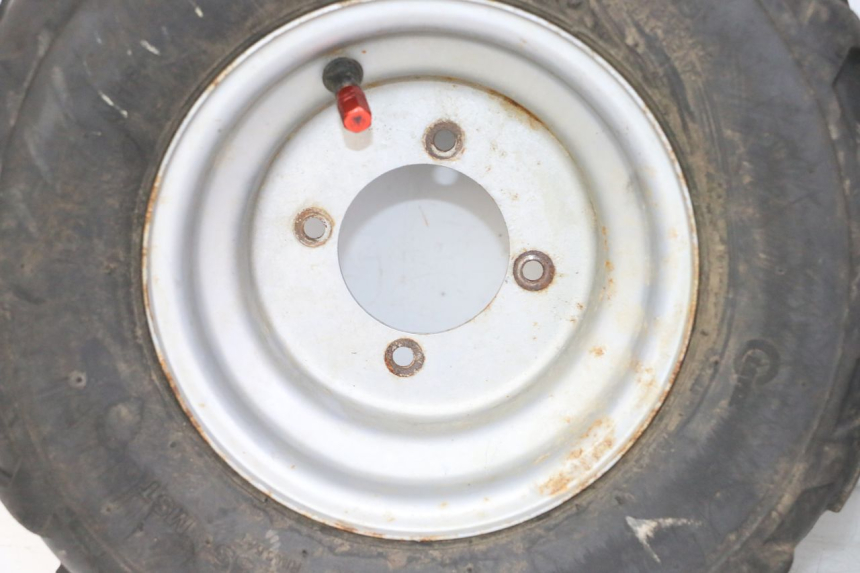 photo de VORDERRADFELGE UND REIFEN KEROX BAZOOKA 110 - Detaillierte Sichtprüfung