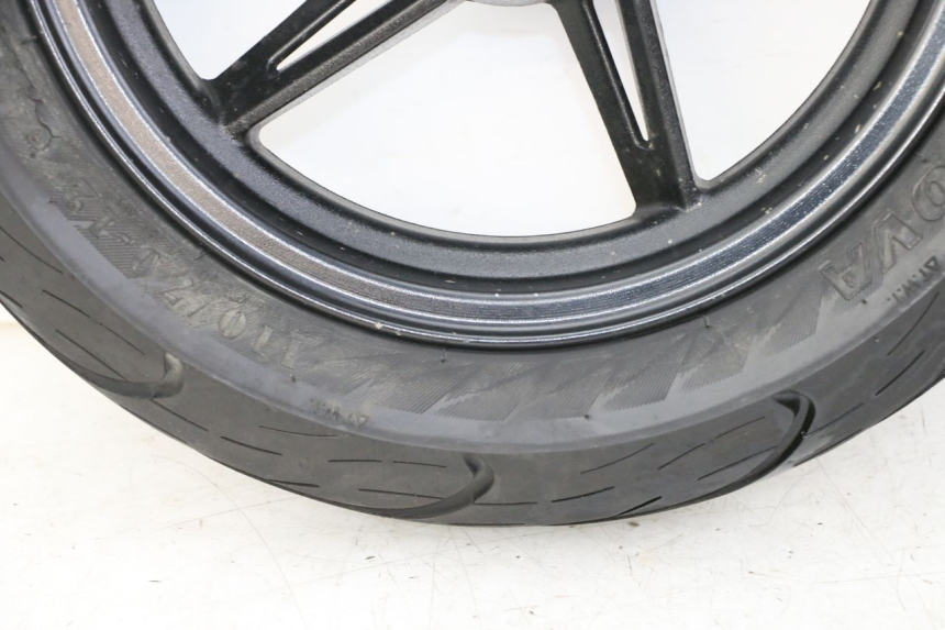 photo de VORDERRADFELGE UND REIFEN TNT MOTOR BOSTON 4T 50 (2018 - 2025) - Zoom auf Komponenten