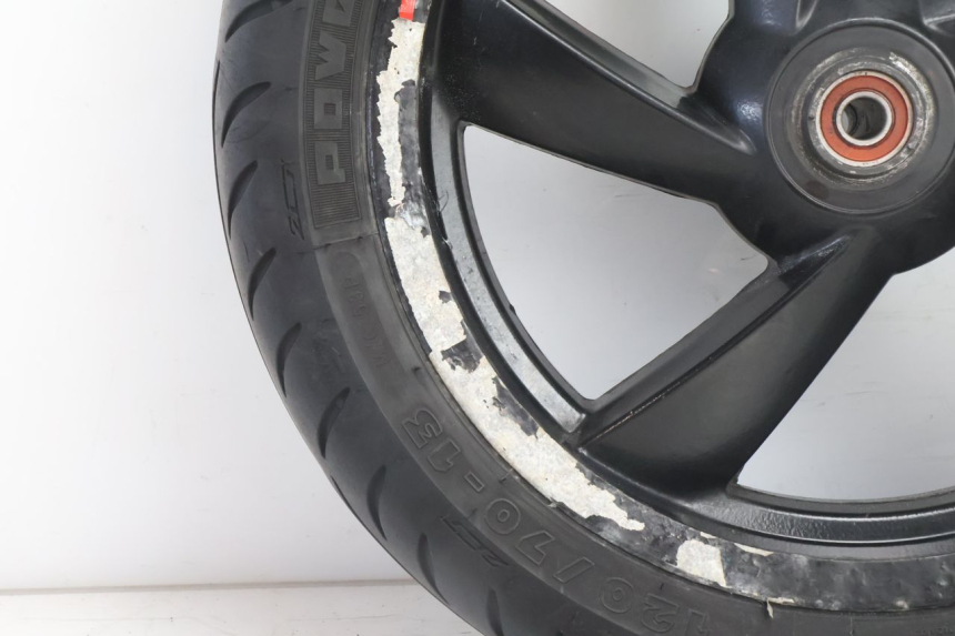 photo de VORDERRADFELGE UND REIFEN PEUGEOT CITYSTAR 2T 50 (2018 - 2021) - Technische Nahaufnahme