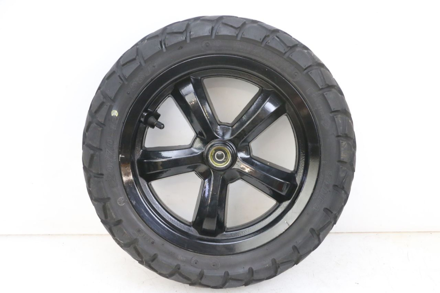 photo de VORDERRADFELGE UND REIFEN SYM CROX 4T 50 (2016 - 2023) - Hauptansicht