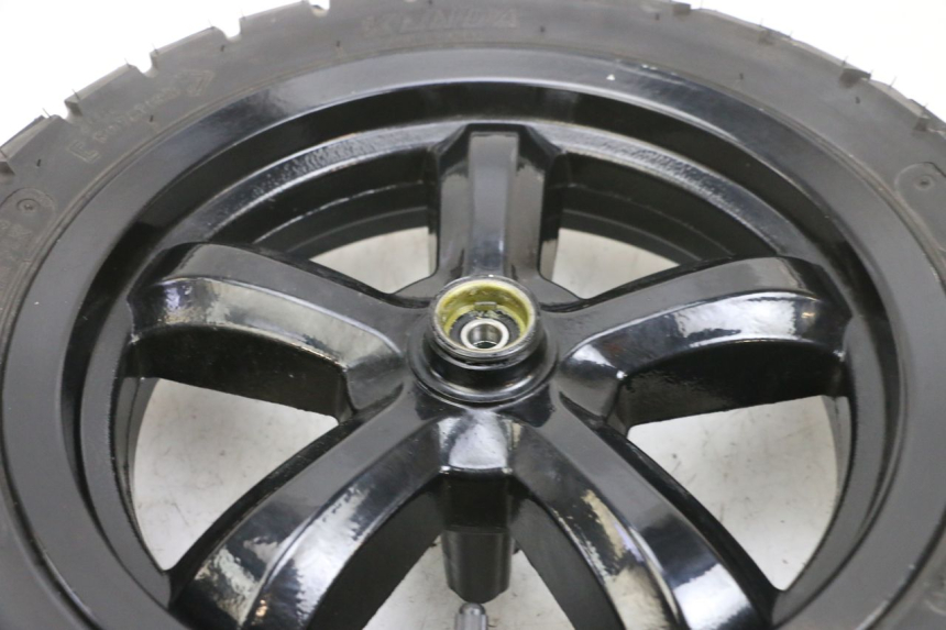 photo de VORDERRADFELGE UND REIFEN SYM CROX 4T 50 (2016 - 2023) - Zoom auf Gebrauchszustand