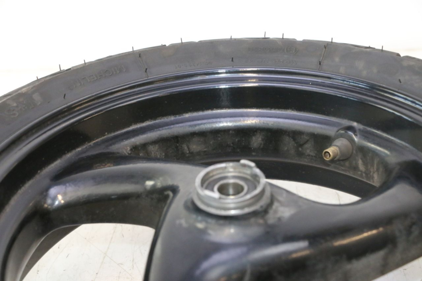 photo de VORDERRADFELGE UND REIFEN PEUGEOT ELYSTAR 50 (2002 - 2014) - Oberflächenzustand und Material
