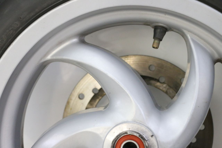 photo de VORDERRADFELGE UND REIFEN PIAGGIO FLY 2T 50 (2004 - 2017) - Geprüftes Gebrauchtteil