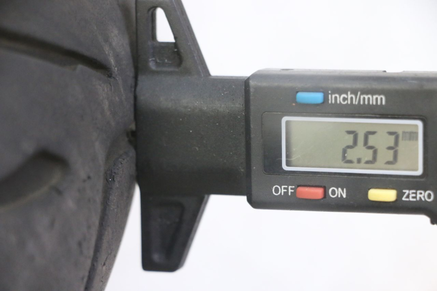 photo de VORDERRADFELGE UND REIFEN HONDA FORZA ABS 300 (2013 - 2017) - Zoom auf Gebrauchszustand