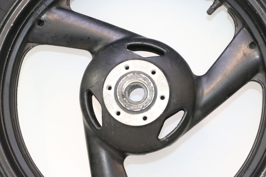 photo de VORDERRADFELGE UND REIFEN YAMAHA FZS FAZER 600 (2001 - 2003) - Zoom auf Komponenten