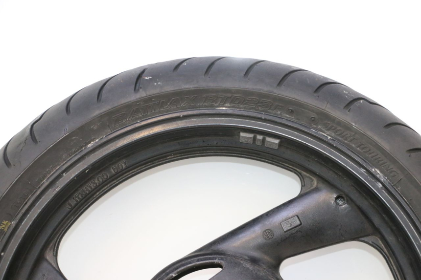 photo de VORDERRADFELGE UND REIFEN YAMAHA FZS FAZER 600 (2001 - 2003) - Qualität der Gebrauchtware