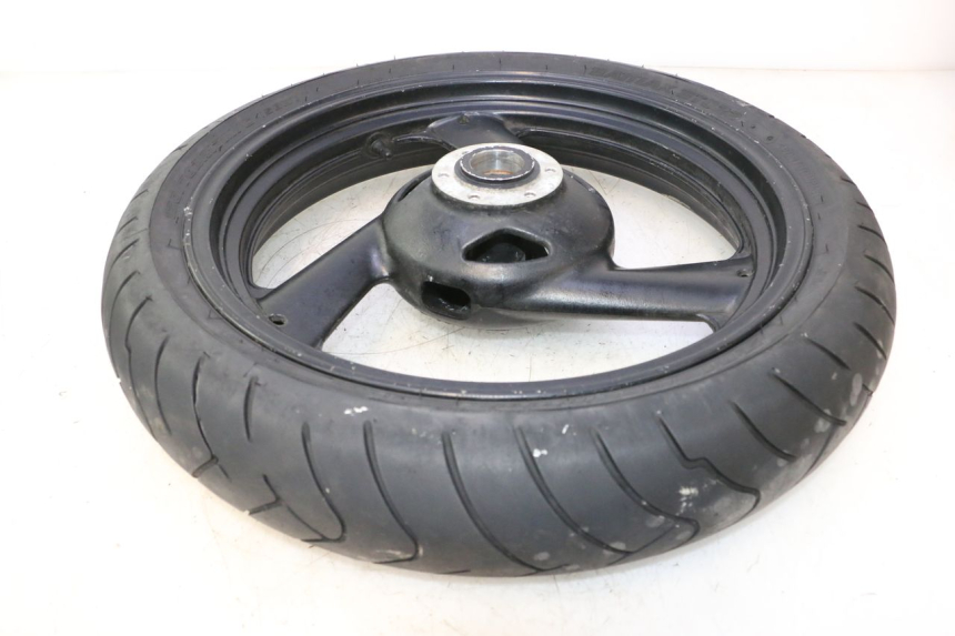 photo de VORDERRADFELGE UND REIFEN YAMAHA FZS FAZER 600 (2001 - 2003) - Alternative Perspektive