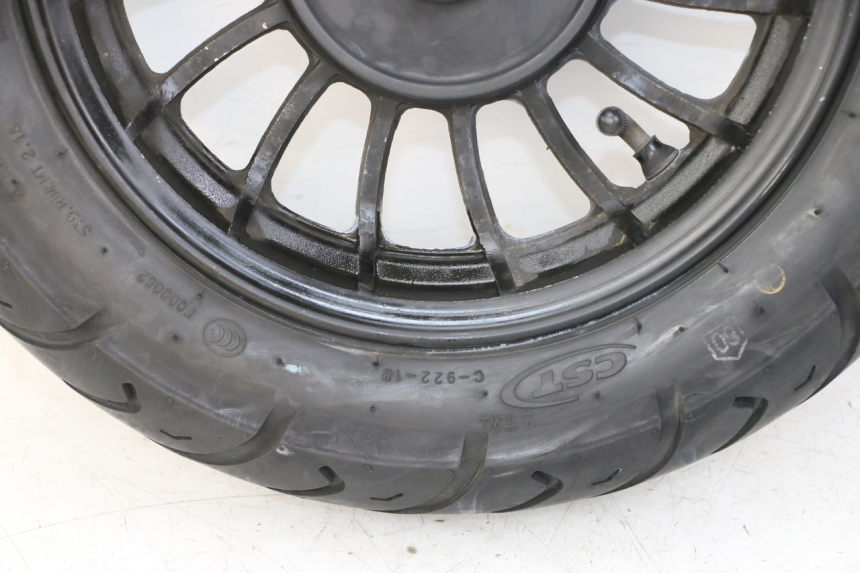 photo de VORDERRADFELGE UND REIFEN JM MOTORS MIA 50 (2017 - 2020) - Charakteristische Merkmale