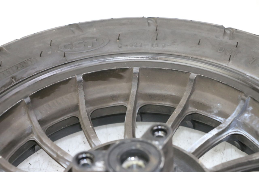 photo de VORDERRADFELGE UND REIFEN JM MOTORS MIA 50 (2017 - 2020) - Zoom auf Gebrauchszustand