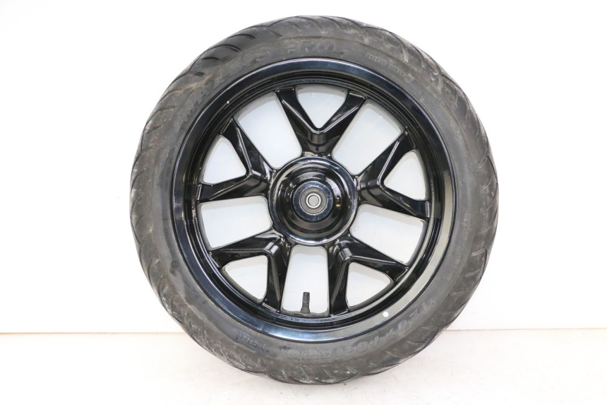 photo de VORDERRADFELGE UND REIFEN SYM JOYMAX 125 (2010 - 2017) - Detailansicht des Bauteils