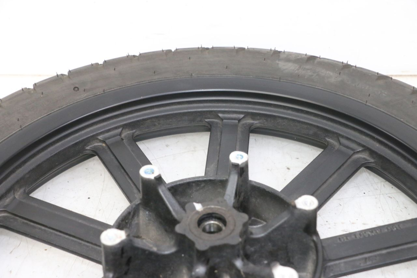 photo de VORDERRADFELGE UND REIFEN KEEWAY K-LIGHT KLIGHT 125 (2018 - 2025) - Zoom auf Komponenten