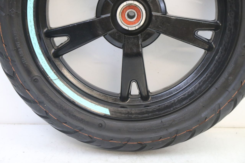 photo de VORDERRADFELGE UND REIFEN PEUGEOT KISBEE 4T 50 (2018 - 2022) - Alternative Perspektive