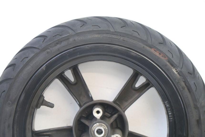 photo de VORDERRADFELGE UND REIFEN PEUGEOT KISBEE 4T 50 (2018 - 2022) - Geprüftes Gebrauchtteil