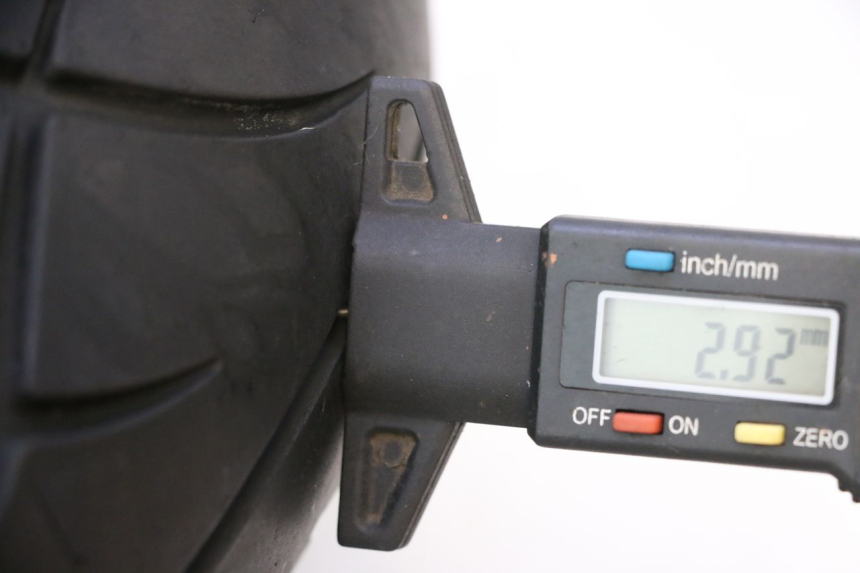 photo de VORDERRADFELGE UND REIFEN KYMCO LIKE 125 (2009 - 2016) - Detailansicht des Bauteils