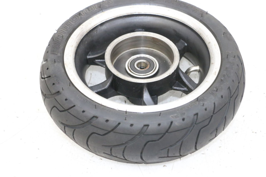 photo de VORDERRAD UND REIFEN DUALTRON MINI SPECIAL 1 - Hochauflösende Nahaufnahme