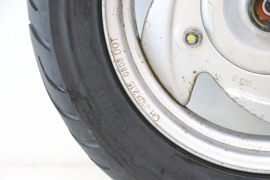 photo de VORDERRADFELGE UND REIFEN SYM MIO 50 (2005 - 2010) - Detaillierte Sichtprüfung