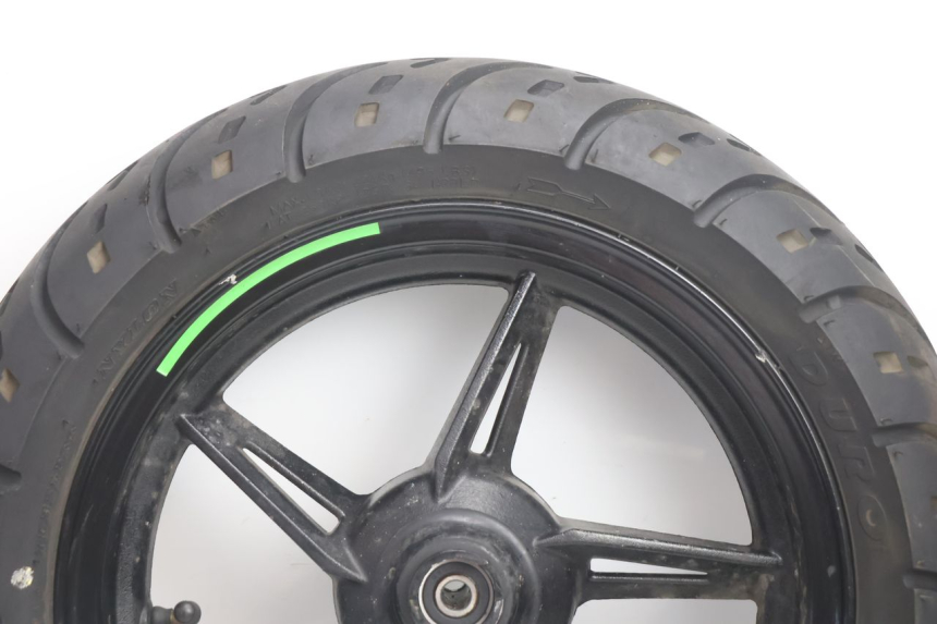 photo de VORDERRADFELGE UND REIFEN IMF INDUSTRIE NEW PACH 2T 50 (2014 - 2020) - Detailansicht des Bauteils
