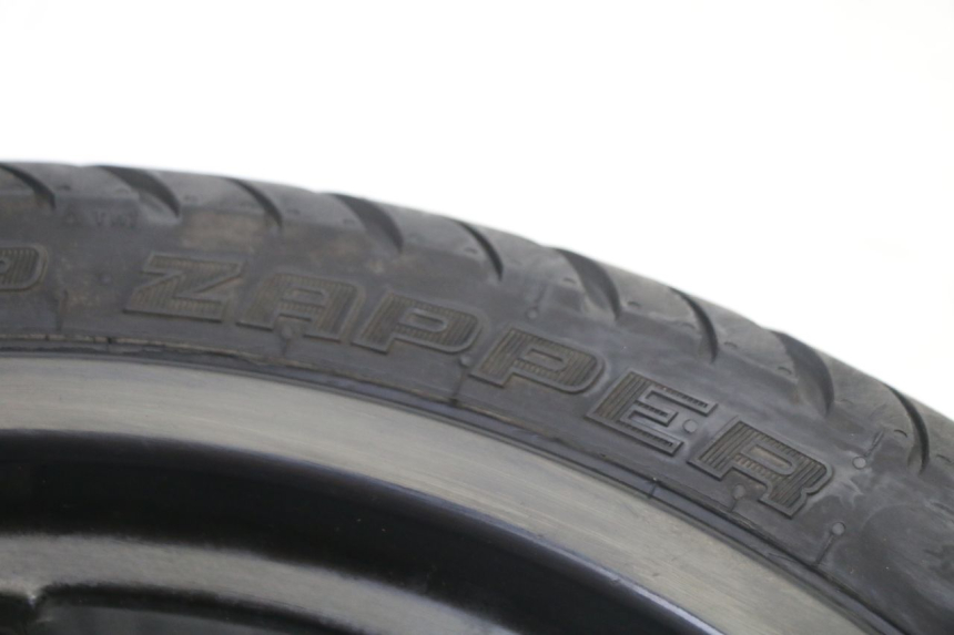 photo de VORDERRADFELGE UND REIFEN PIAGGIO NEW TYPHOON 50 (2018 - 2021) - Charakteristische Merkmale