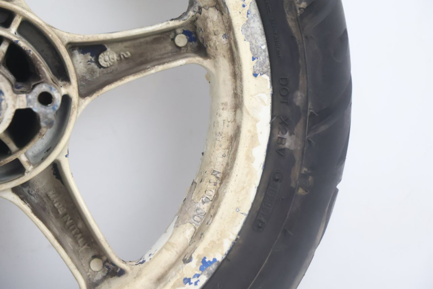photo de VORDERRADFELGE UND REIFEN MBK NITRO 50 (2004 - 2008) - Detaillierte Sichtprüfung