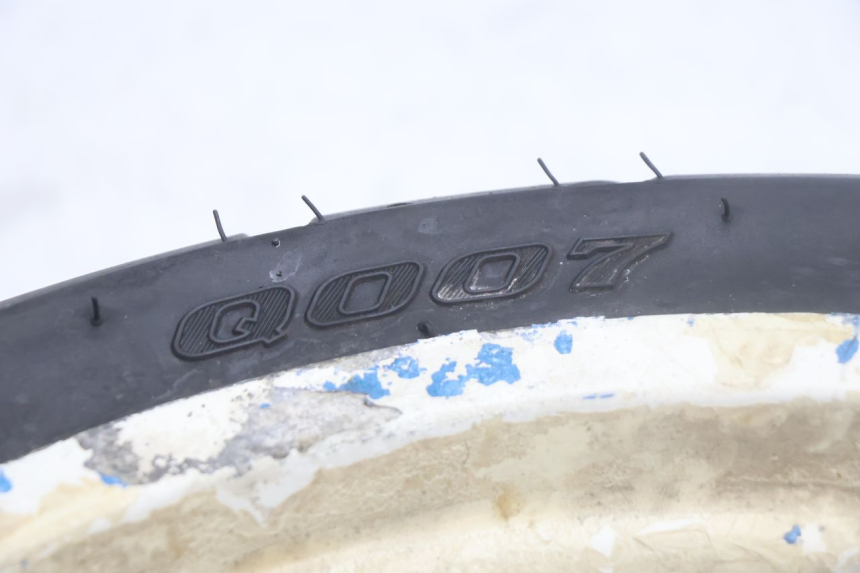 photo de VORDERRADFELGE UND REIFEN MBK NITRO 50 (2004 - 2008) - Alternativer Blickwinkel