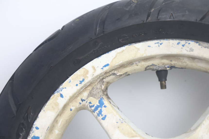 photo de VORDERRADFELGE UND REIFEN MBK NITRO 50 (2004 - 2008) - Technische Nahaufnahme