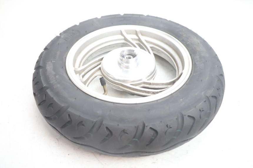 photo de VORDERRADFELGE UND REIFEN JM MOTORS OLDIES 4T 50 (2020 - 2026) - Technische Nahaufnahme