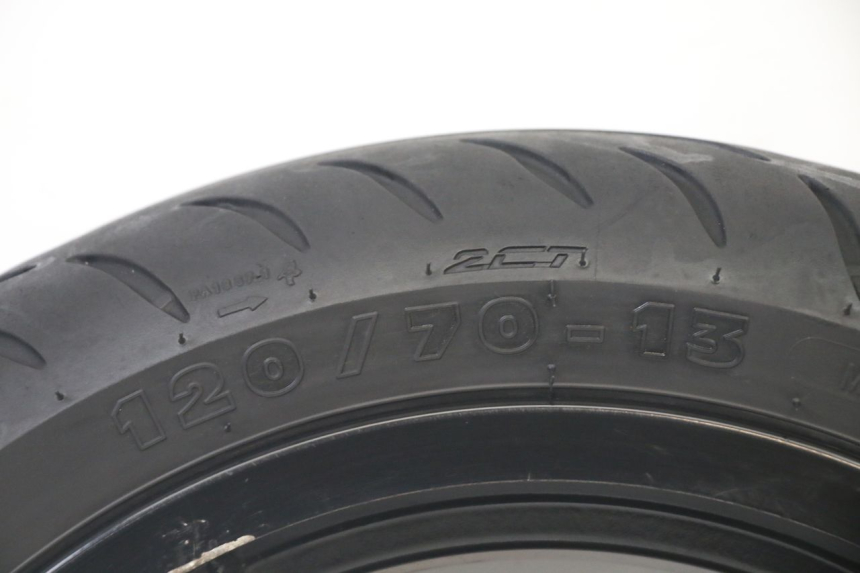 photo de VORDERRADFELGE UND REIFEN PEUGEOT CITYSTAR 2T 50 (2018 - 2021) - Detaillierte Sichtprüfung